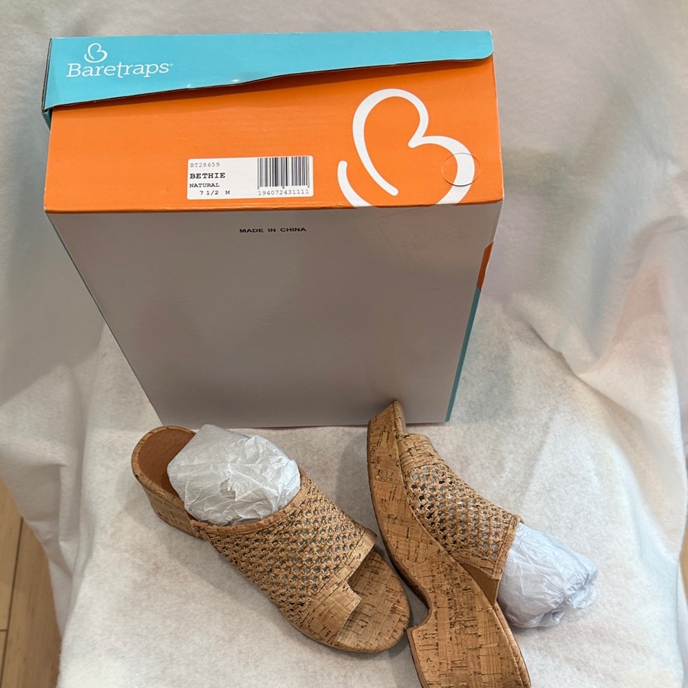 BareTraps Women's Brown Woven Wedges